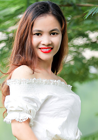 Date the member of your dreams: Thi Thu Trang from Ha Noi, romantic companionship Asian member