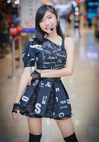 Date the member of your dreams: Papichaya, member nice picture Thailand