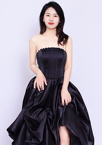 Gorgeous member profiles: Aiqin, Thai member for romantic companionship