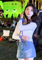 Thousands of beauties: Asian American member Wenqin