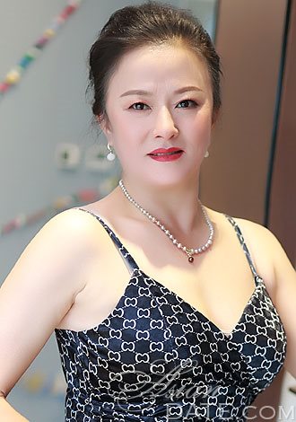 Date the member of your dreams: Ling from Zhengzhou, member, romantic companionship, Asian