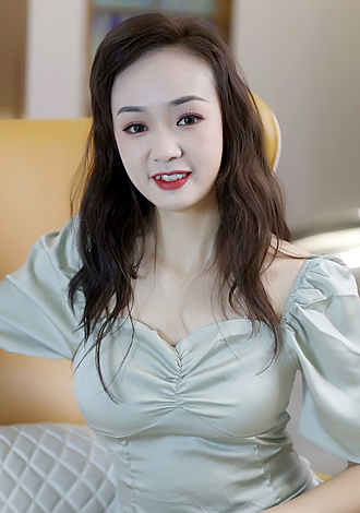 Gorgeous member profiles: Ying from Hong Kong, member lone Asian