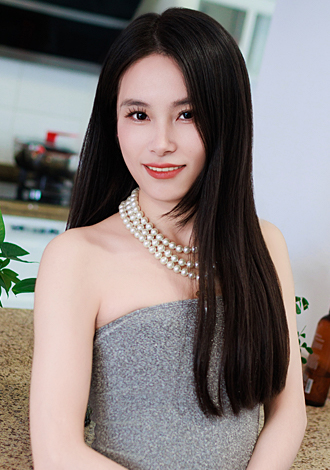 Gorgeous member profiles: Linyin from Beijing, Asian member relationship